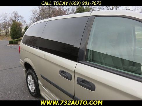 Used 2005 Dodge Grand Caravan SE w/ Popular Equipment Group I image 25