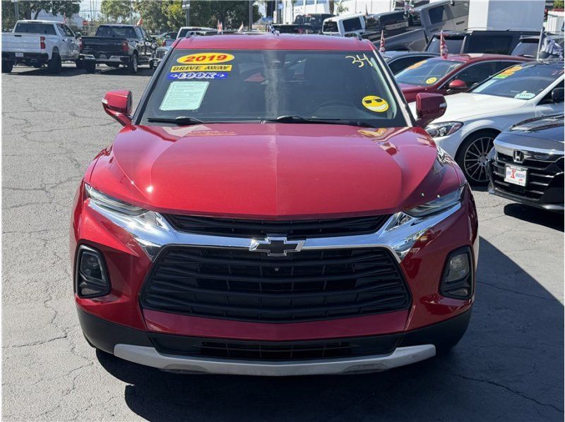 Used 2019 Chevrolet Blazer LT w/ Sound & Technology Package FWD image 9