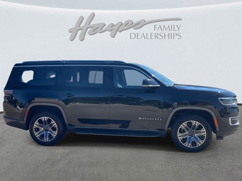 Used 2022 Jeep Wagoneer Series III w/ Convenience Group I image 30