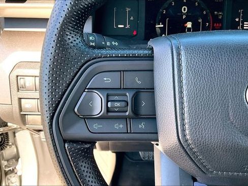 Used 2026 Toyota Tacoma SR5 image 10