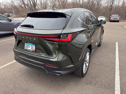 Used 2025 Lexus NX 350h AWD w/ Accessory Package (2T) image 18