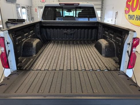 New 2026 Chevrolet Silverado 1500 RST w/ Safety Package AWD/4WD image 31