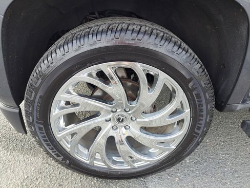 Used 2017 Chevrolet Colorado Z71 image 22