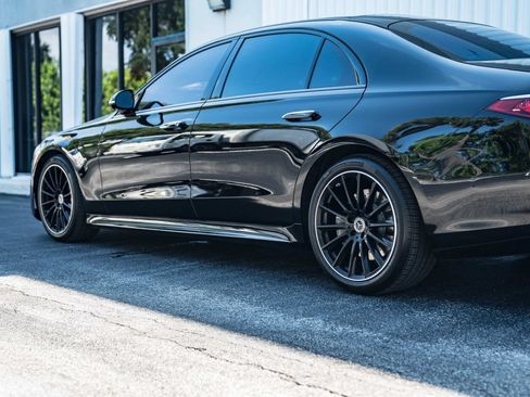 Used 2023 Mercedes-Benz S 500 4MATIC image 6