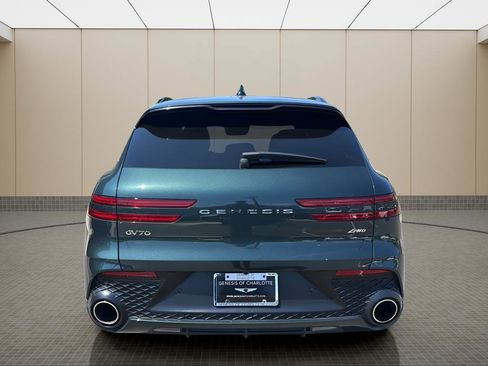 Used 2024 Genesis GV70 2.5T w/ Sport Prestige Package AWD/4WD image 4