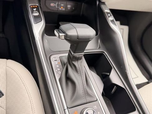 New 2026 Kia Sorento S AWD/4WD image 24