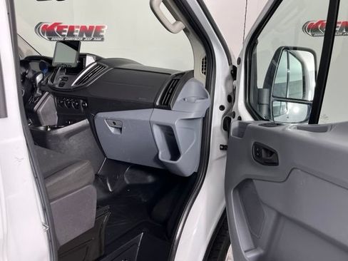 Used 2019 Ford Transit 250 130 Low Roof w/ Exterior Upgrade Package RWD image 13