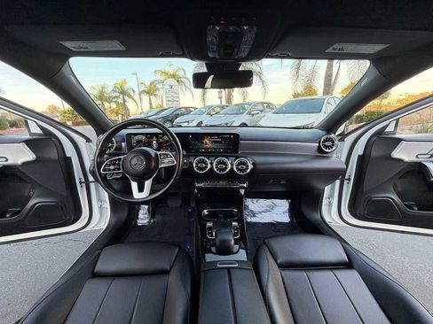 Used 2019 Mercedes-Benz A 220 image 3