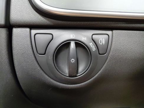 Used 2010 Saab 9-3 2.0T FWD image 33