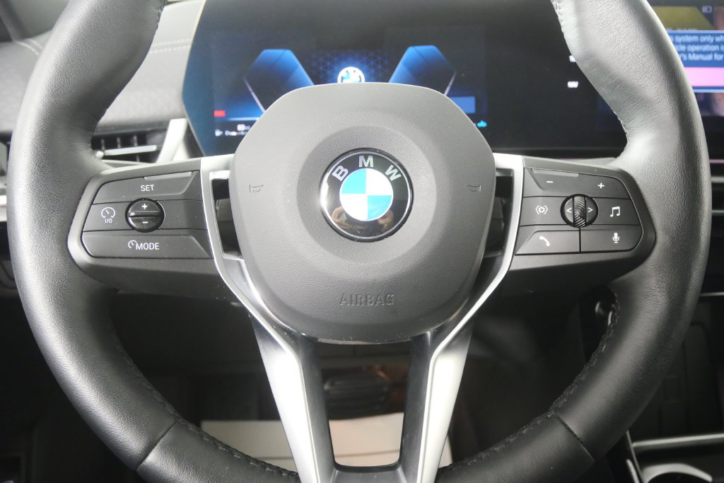 Certified 2025 BMW X2 xDrive28i AWD/4WD image 19