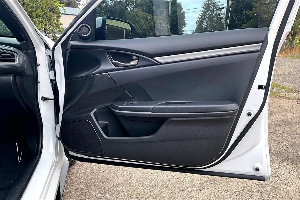 Used 2021 Honda Civic Sport image 23