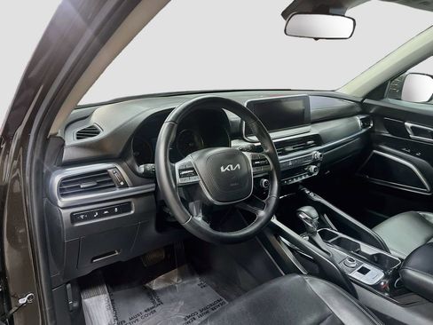 Used 2022 Kia Telluride S AWD/4WD image 9