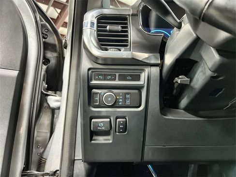 Used 2021 Ford F150 Lariat image 13