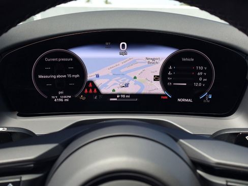 Certified 2025 Porsche Panamera 4 AWD/4WD image 16