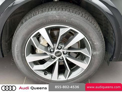 Certified 2023 Audi Q5 2.0T Premium w/ Convenience Package AWD/4WD image 6