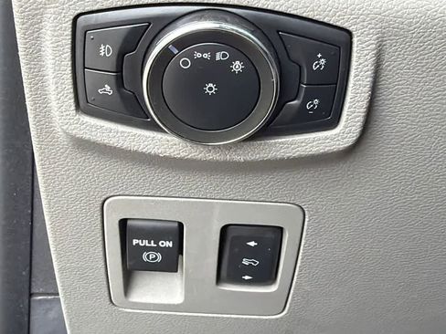 Used 2020 Ford F150 XLT w/ Equipment Group 302A Luxury AWD/4WD image 29