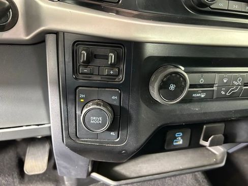 Used 2023 Ford F150 XLT w/ Trailer Tow Package image 31