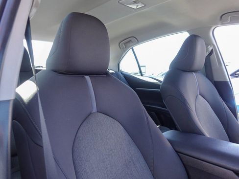 Certified 2022 Toyota Camry LE image 15