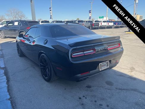 Used 2023 Dodge Challenger SRT Hellcat image 3