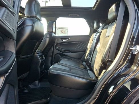 Used 2021 Ford Edge ST w/ Equipment Group 401A AWD/4WD image 13