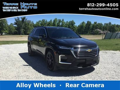 Used 2023 Chevrolet Traverse LT