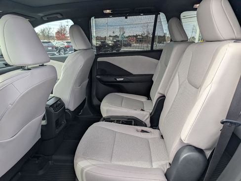 Certified 2025 Lexus TX 350 AWD w/ Technology Package image 18