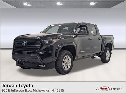New 2025 Toyota Tacoma SR