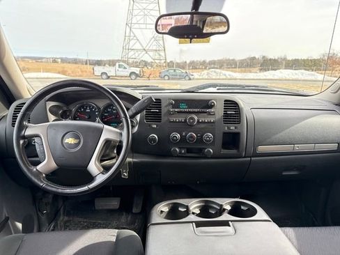 Used 2013 Chevrolet Silverado 2500 LT w/ Snow Plow Prep Package image 20