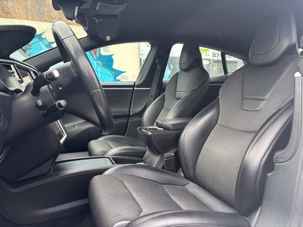 Used 2017 Tesla Model S 60D AWD/4WD image 8