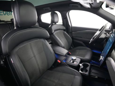 Used 2022 Ford Mustang Mach-E GT w/ GT Performance Edition AWD/4WD image 23
