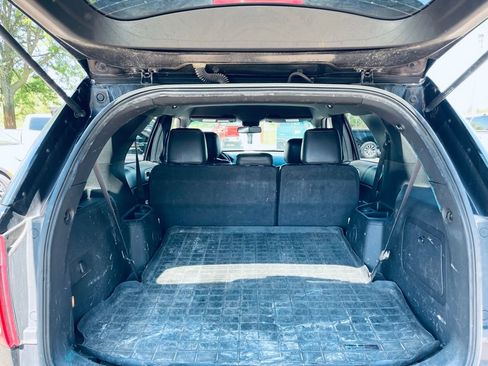 Used 2014 Ford Explorer XLT w/ Equipment Group 202A AWD/4WD image 20