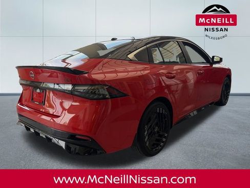 New 2026 Nissan Sentra SR w/ Floor Mat Package FWD image 7