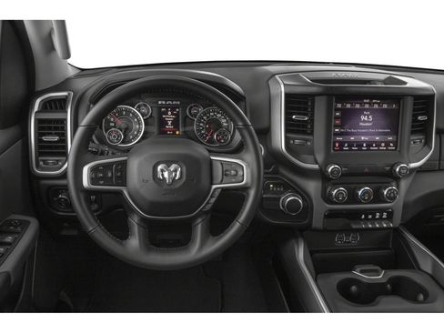 Used 2020 RAM 1500 Big Horn AWD/4WD image 4