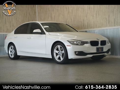 Used 2013 BMW 320i Sedan RWD image 1