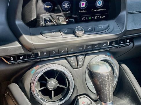 Used 2020 Chevrolet Camaro SS RWD image 15