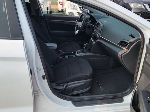 Used 2020 Hyundai Elantra Value Edition FWD image 18