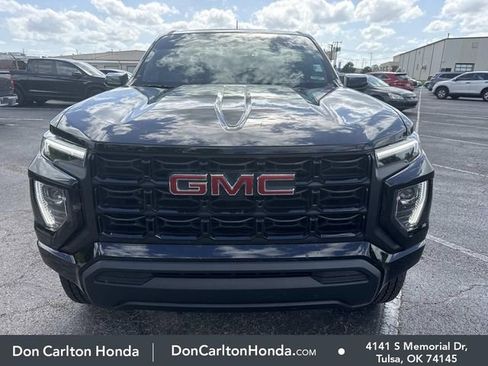 Used 2024 GMC Canyon Elevation w/ Trailering Package RWD image 2