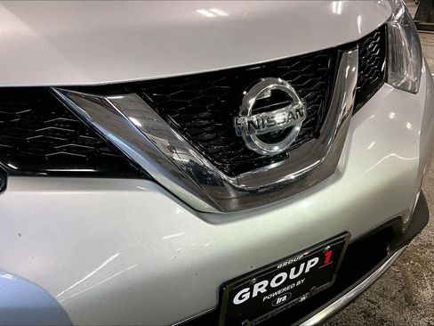 Used 2016 Nissan Rogue SL image 28