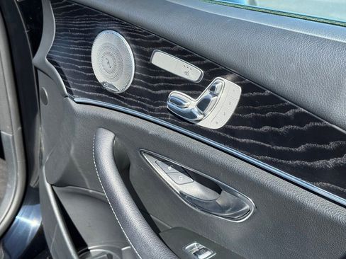 Used 2020 Mercedes-Benz E 350 Sedan image 39
