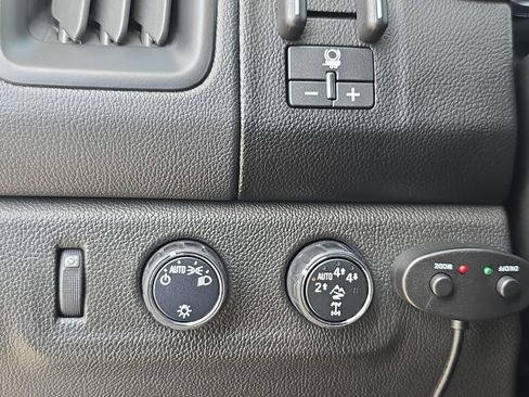 Used 2022 Chevrolet Colorado ZR2 image 27