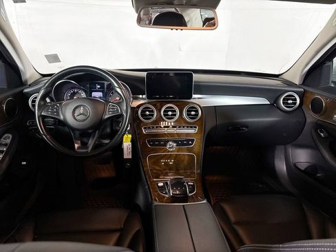 Used 2015 Mercedes-Benz C 300 Sedan image 12