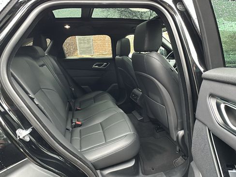 Used 2025 Land Rover Range Rover Velar Dynamic SE image 25