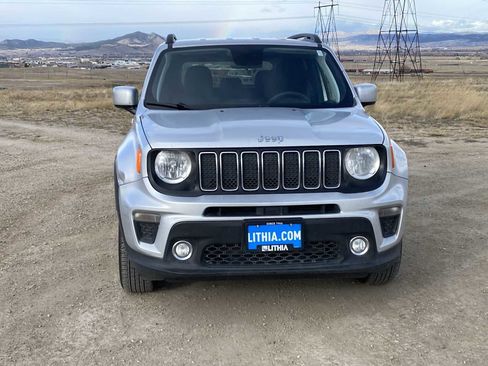 Certified 2019 Jeep Renegade Latitude image 13