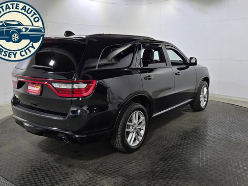 Used 2023 Dodge Durango GT AWD/4WD image 7