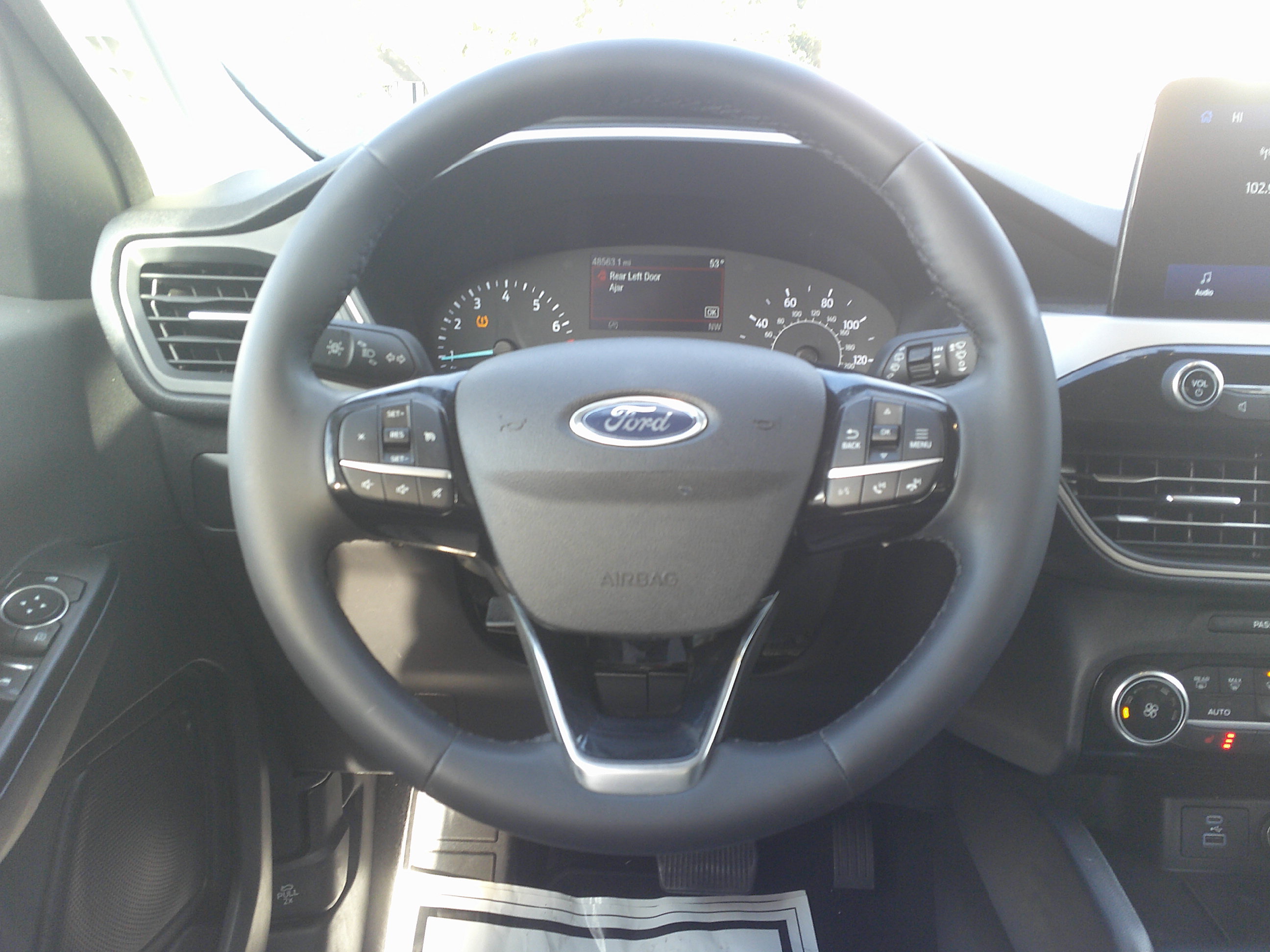 Used 2022 Ford Escape SE w/ Cold Weather Package AWD/4WD image 18