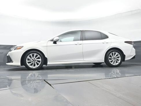 Certified 2024 Toyota Camry LE image 29