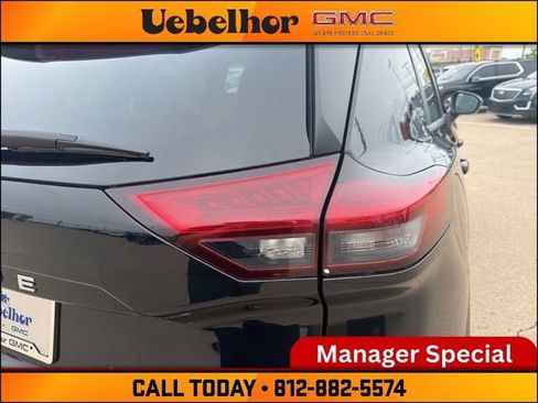 Used 2023 Nissan Rogue SV AWD/4WD image 9