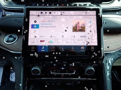 New 2022 Jeep Grand Cherokee Summit w/ Advanced Protech Group IV image 21