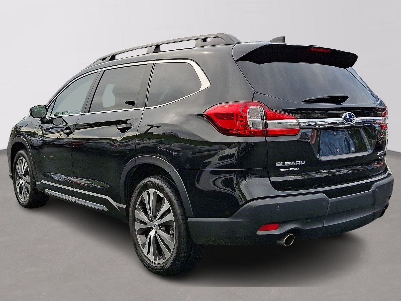 Used 2022 Subaru Ascent Limited AWD/4WD image 4