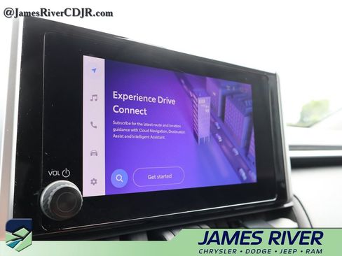 Used 2024 Toyota RAV4 XLE FWD image 34